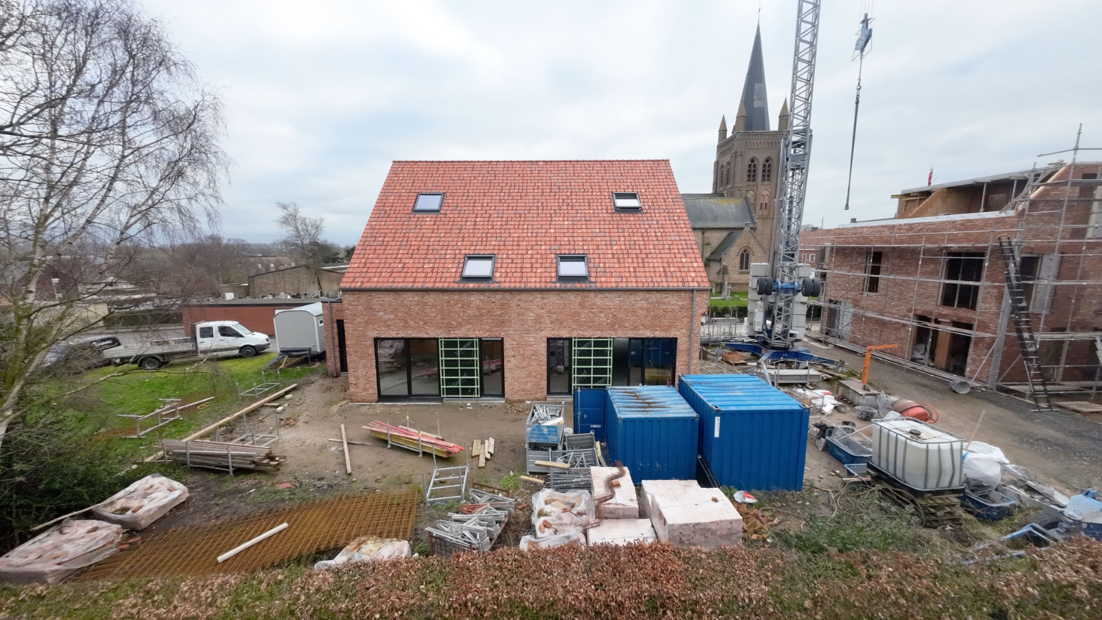Nieuwbouw woning met 3 slpk, inpandige garage, zolder en tuin - foto 4