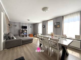 Op zoek naar een instapklare woning die comfort, ruimte én energiezuinigheid combineert? Dan is deze woning in het gezellige Lauwe precies wat...