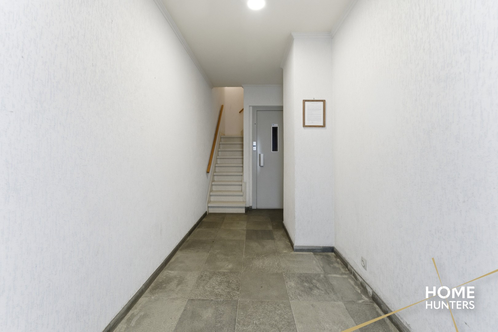 Apartment for sale in Ypres with 2 bedrooms - photo 2