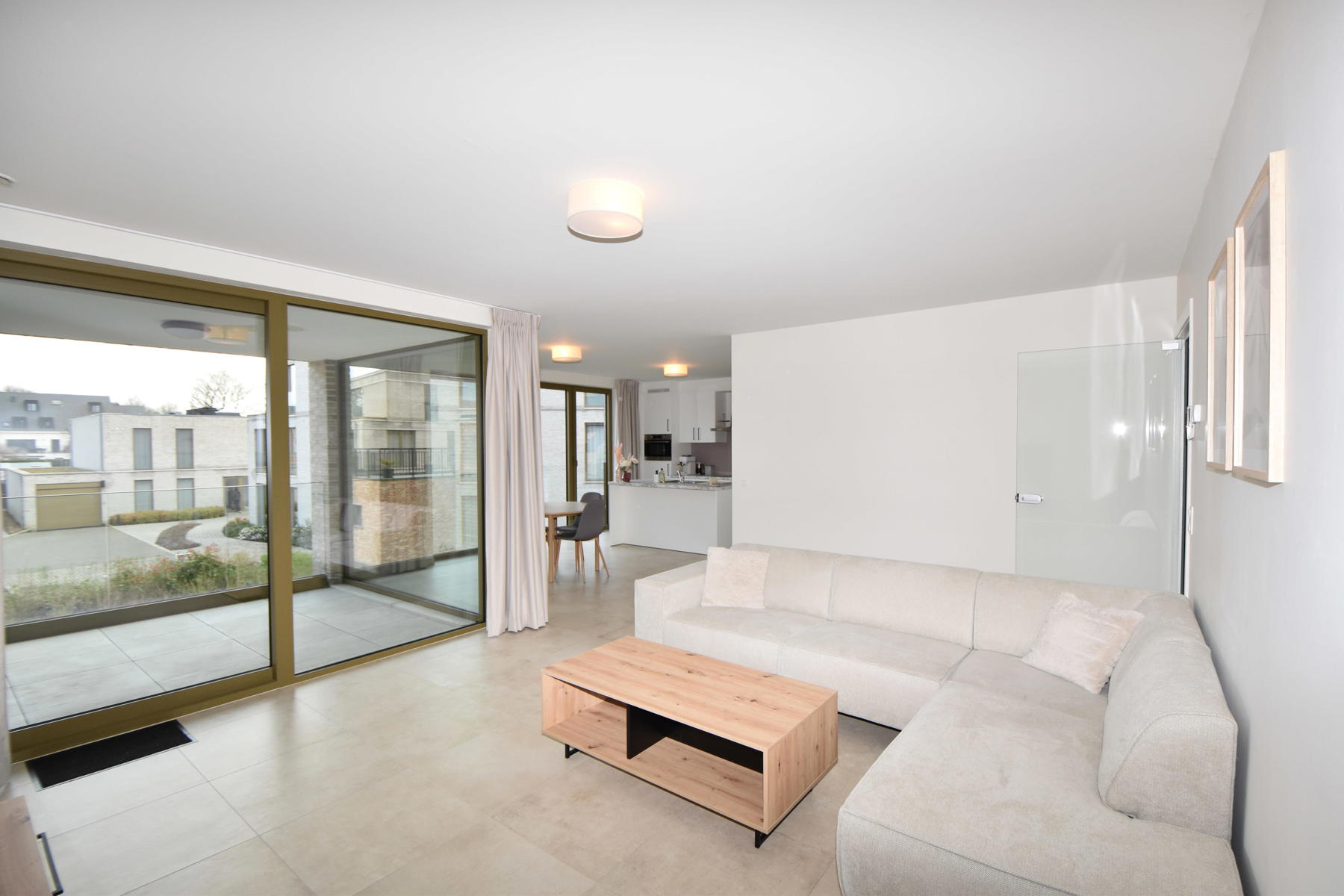 Recent app. met een bruto opp. v. 114,4m² &amp; ondergronds: B+P - foto 2