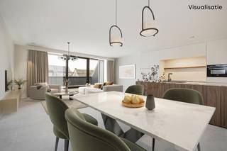 <p><strong>Appartement 2.5 – Koopt u dit jaar nog aan 6% BTW!</strong></p>
<p>Dit prachtige appartement op de tweede verdieping van B-atelier biedt een hoogwaardige afwerking en is ideaal gelegen in het centrum van Balen, op wandelafstand van de Markt, het station en alle voorzieningen. Het appartement heeft een ruime oppervlakte van 95m² en biedt de perfecte combinatie van luxe en comfort.</p>
<p><strong>Hoogwaardige afwerkingen:</strong></p>
<ul>
<li>Het appartement is <strong>volledig geschilderd</strong></li>
<li>Een <strong>luxe keuken met natuursteen</strong> voor een moderne uitstraling</li>
<li><strong>Parket in de slaapkamers</strong></li>
<li><strong>Aqua-sensa schilderwerken</strong> in de badkamer</li>
</ul>
<p>Verder beschikt het appartement over een open ingerichte keuken, 2 comfortabele slaapkamers en een terras van 10m², perfect voor ontspanning.</p>
<p><strong>Speciale Actie:</strong> Koop een tweede staanplaats aan de helft van de prijs!</p>
<p>B-atelier biedt de perfecte balans tussen centraal en rustig wonen. Mis deze unieke kans niet en profiteer van de voordelige BTW-regeling wanneer u dit jaar nog aankoopt!</p>
<p><strong><span> </span></strong></p>