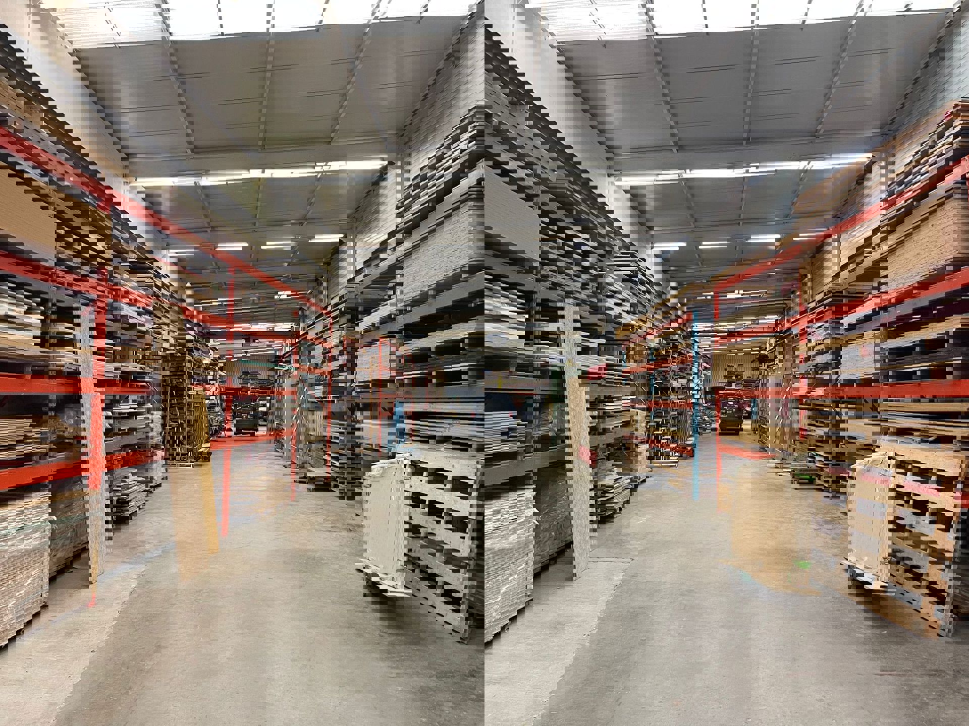 TE KOOP – Industrieel gebouw met kantoren |  Herstal - foto 3