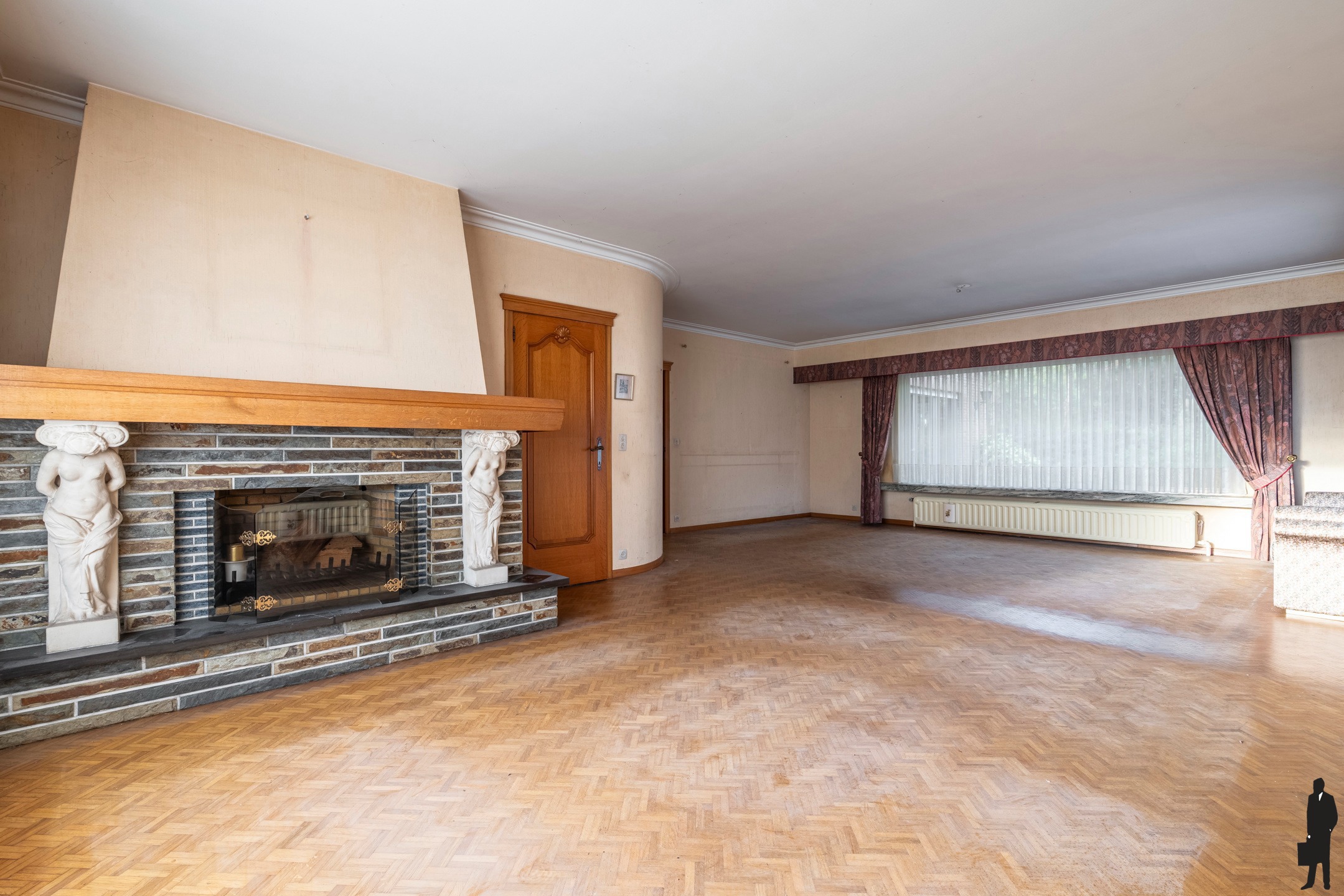 Te renoveren villa met weiland en verkavelingspotentieel - foto 3