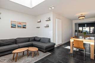 Deze gezellige woning met een mooie tuin, gelegen op de Turnhoutsebaan 439 in Wijnegem, bevindt zich vlakbij de brug en geniet van een...