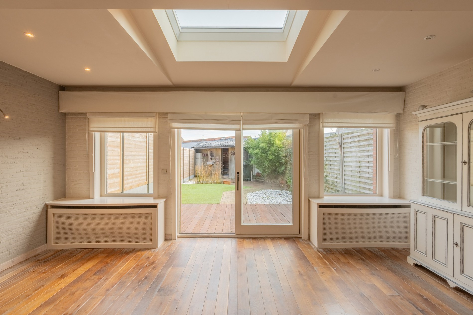 Moderne stadswoning met parking & tuin te Heist - foto 4