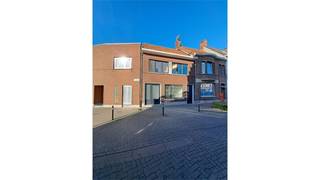 House for rent in Malle