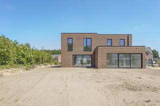 Woonproject Gabriëlsdijk / 1-Meilaan bestaat uit 9 zeer energiezuinige nieuwbouwwoningen en 1 bouwgrond, rustig gelegen nabij alle faciliteiten en...