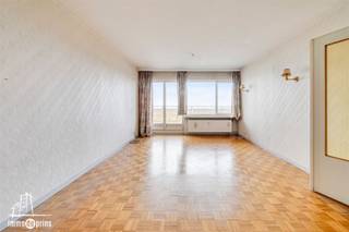 This apartment is located in a particularly strategic location, with easy access to various approach roads and good accessibility to the center...
