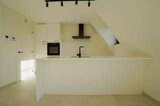 Op wandelafstand van het centrum van Buggenhout vindt u dit instapklare nieuwbouwappartement dat uitblinkt in comfort en energiezuinigheid. Dankzij...