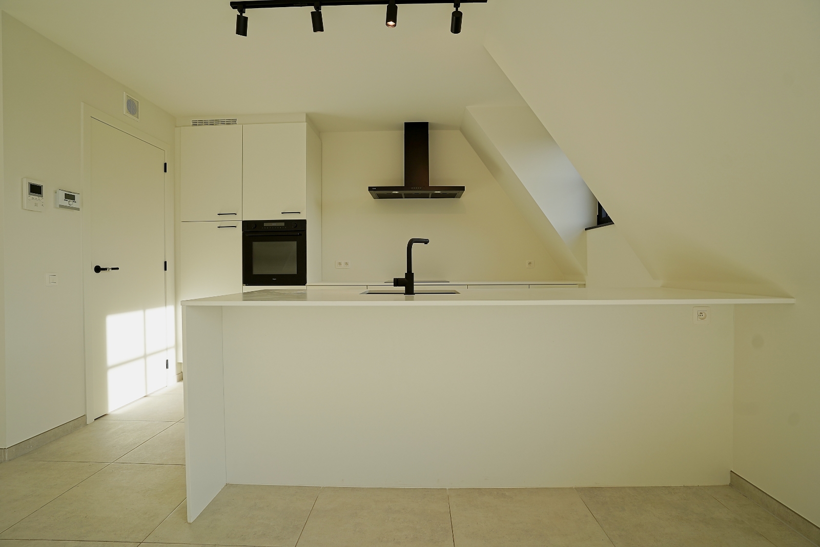 Zeer lichtrijk nieuwbouwappartement te Buggenhout - foto 3