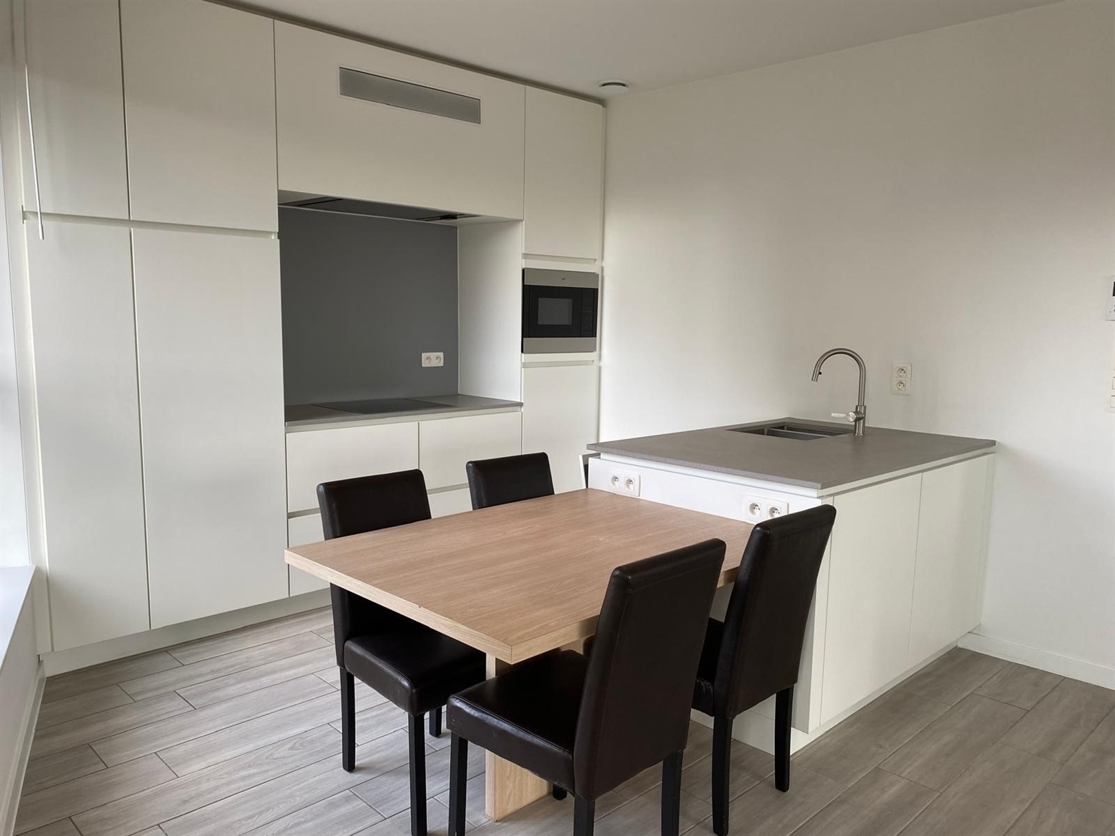 Louise Marie ∣ Nieuw hoekappartement met 2 slaapkamers + P - foto 4