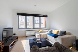 Ideal starter apartment (60 m²) with 1 bedroom and terrace (5 m²) in Antwerp (2060). In this emerging location a stone's throw from Park Spoor Noord...