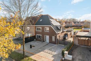 Prachtige gerenoveerde woning met een bewoonbare oppervlakte van 209m2 (bron EPC) met 4 slaapkamers op een zuidgeoriënteerd perceel van 1150m2...