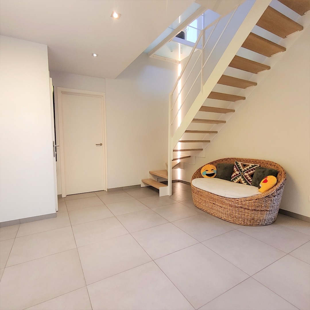 Modern en zuidgerichte woning met 2 slaapkamers in Geel-centrum! - foto 3