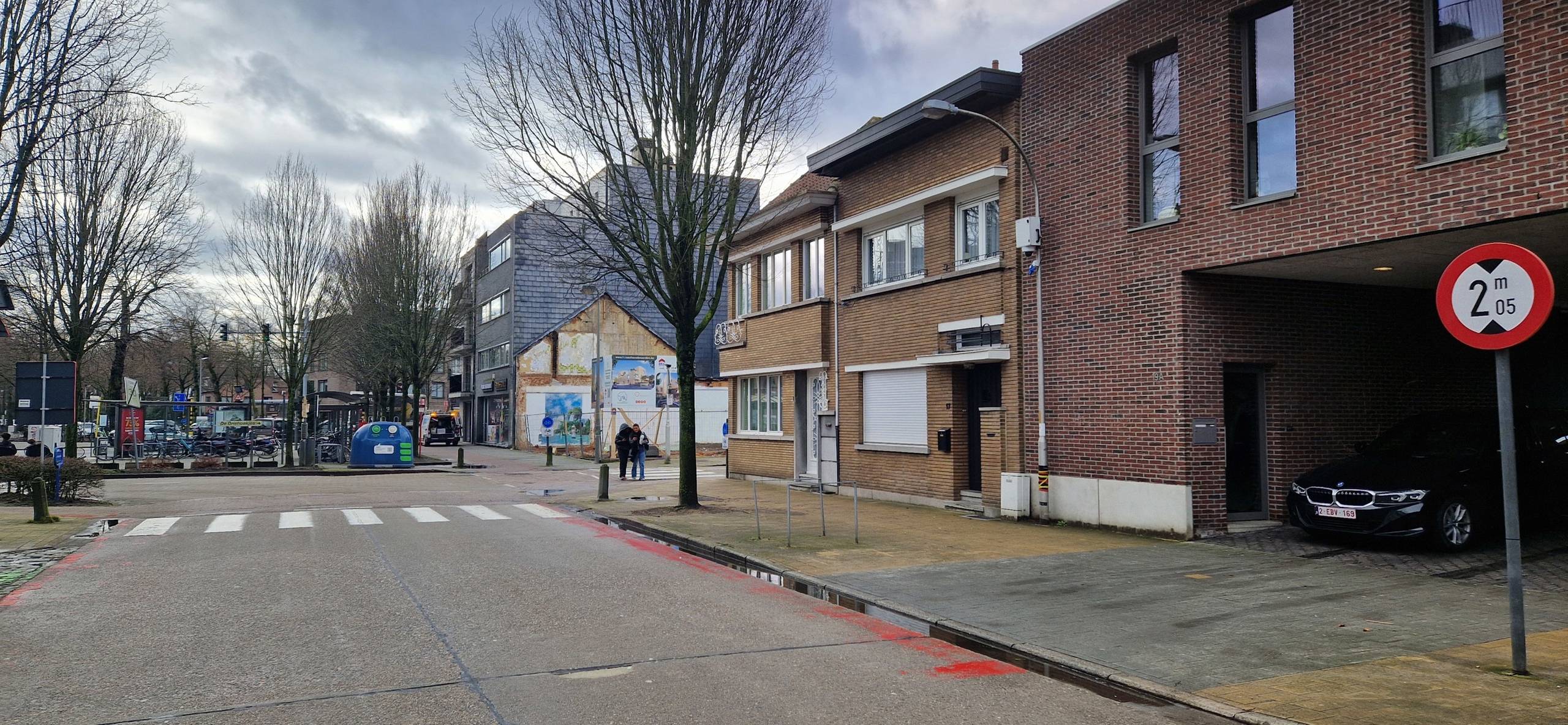 Garage for rent in Brasschaat - photo 1