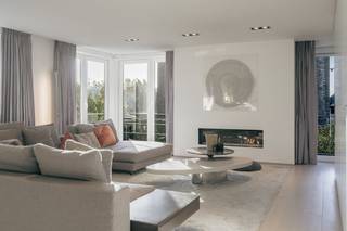 Centraal gelegen tussen Waregem en Oudenaarde en toch kalm gelegen in de kern van Moregem, heeft deze woning alles om uw ideale droomwoning te...