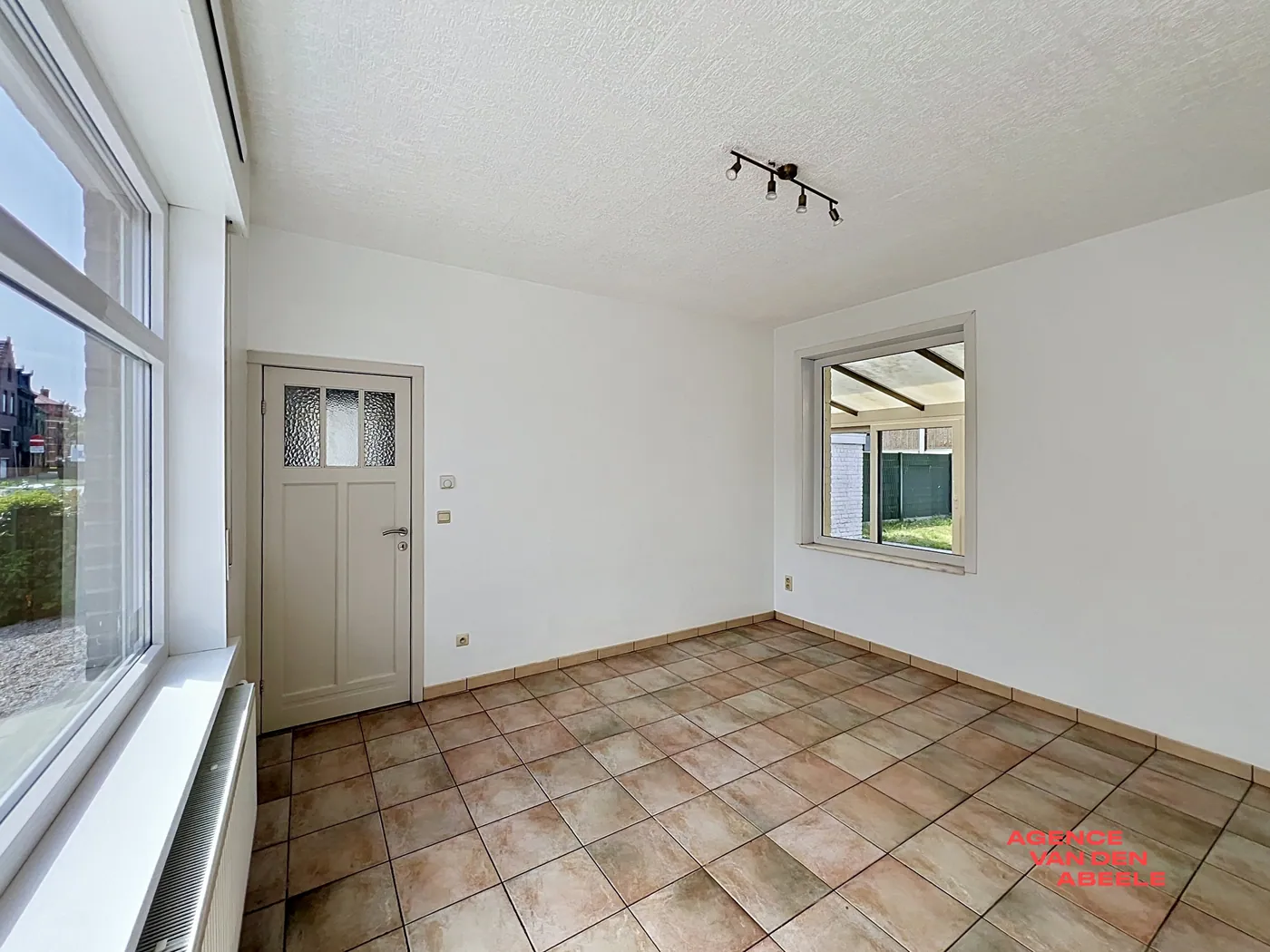 Toffe rijwoning met 2 slaapkamers en tuin - foto 4
