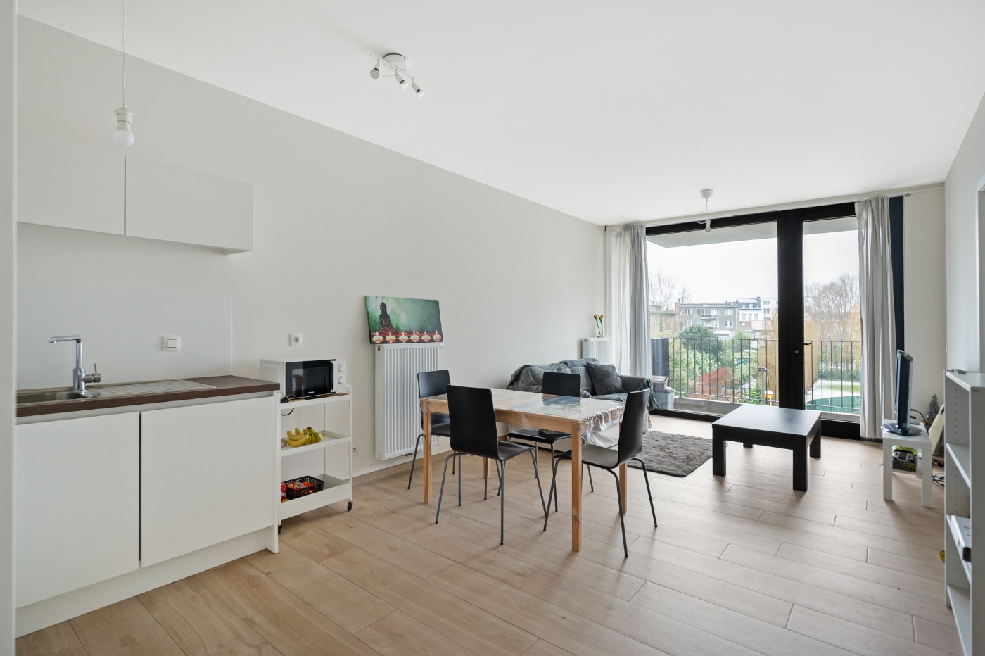 Instapklaar app. op 2e verd. met 1 slpk., terras, kelderberging en autostaanplaats. - foto 5