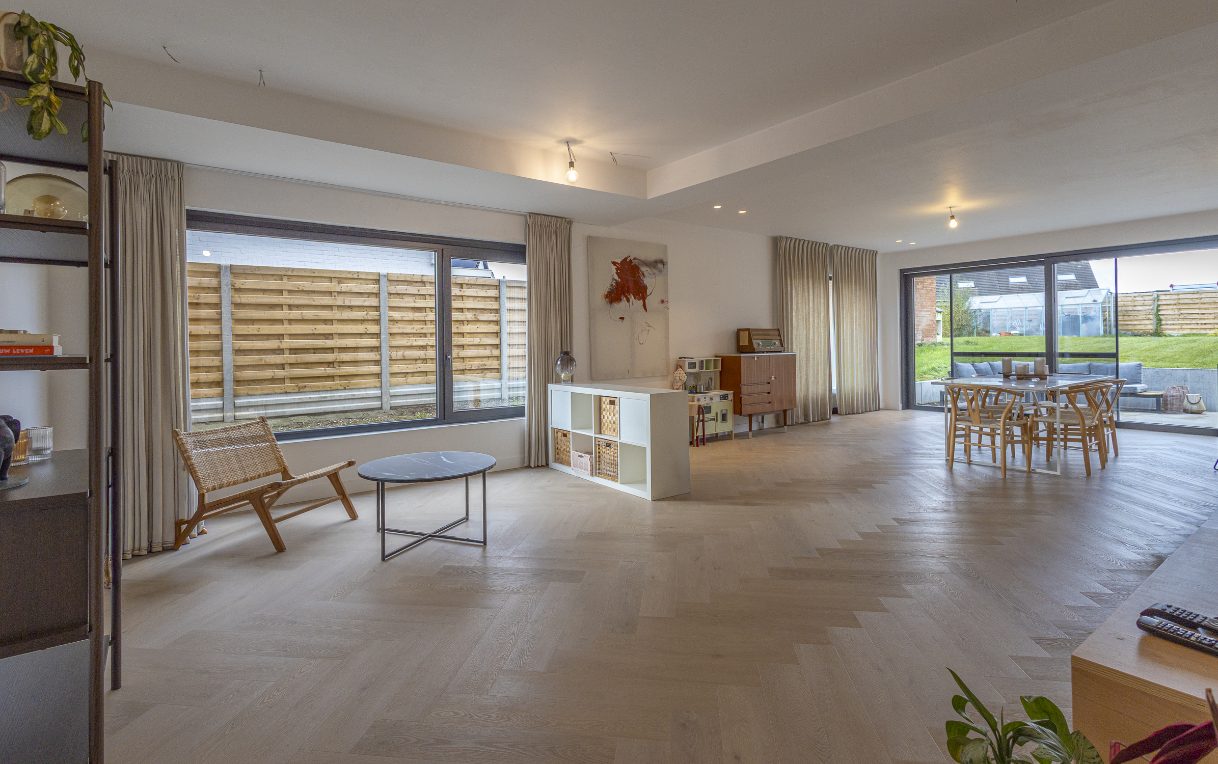 Instapklare gezinswoning met 3 slaapkamers en zonnige tuin. - foto 4