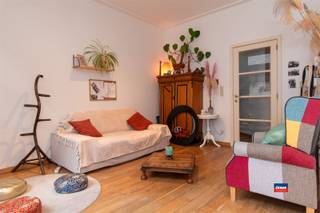 2018 ANTWERP | COZY HOME WITH TWO TO THREE BEDROOMS | EPC C |Layout as follows : ground floor - entrance hall - practice room (possible to transform...