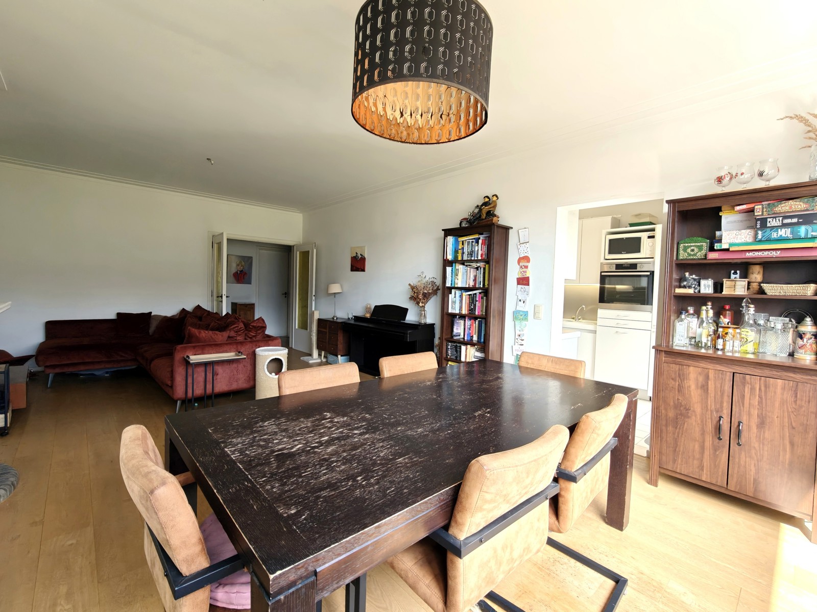 Lichtrijk en ruim 2 slpk app ca 111m² te Fruithoflaan  - foto 4