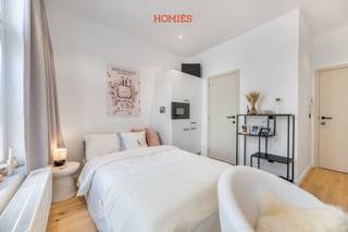 Deze welgelegen studentenkamer situeert op de 2de verdieping (voorzijde) van een kleinschalige en gezellige residentie genaamd DST met...