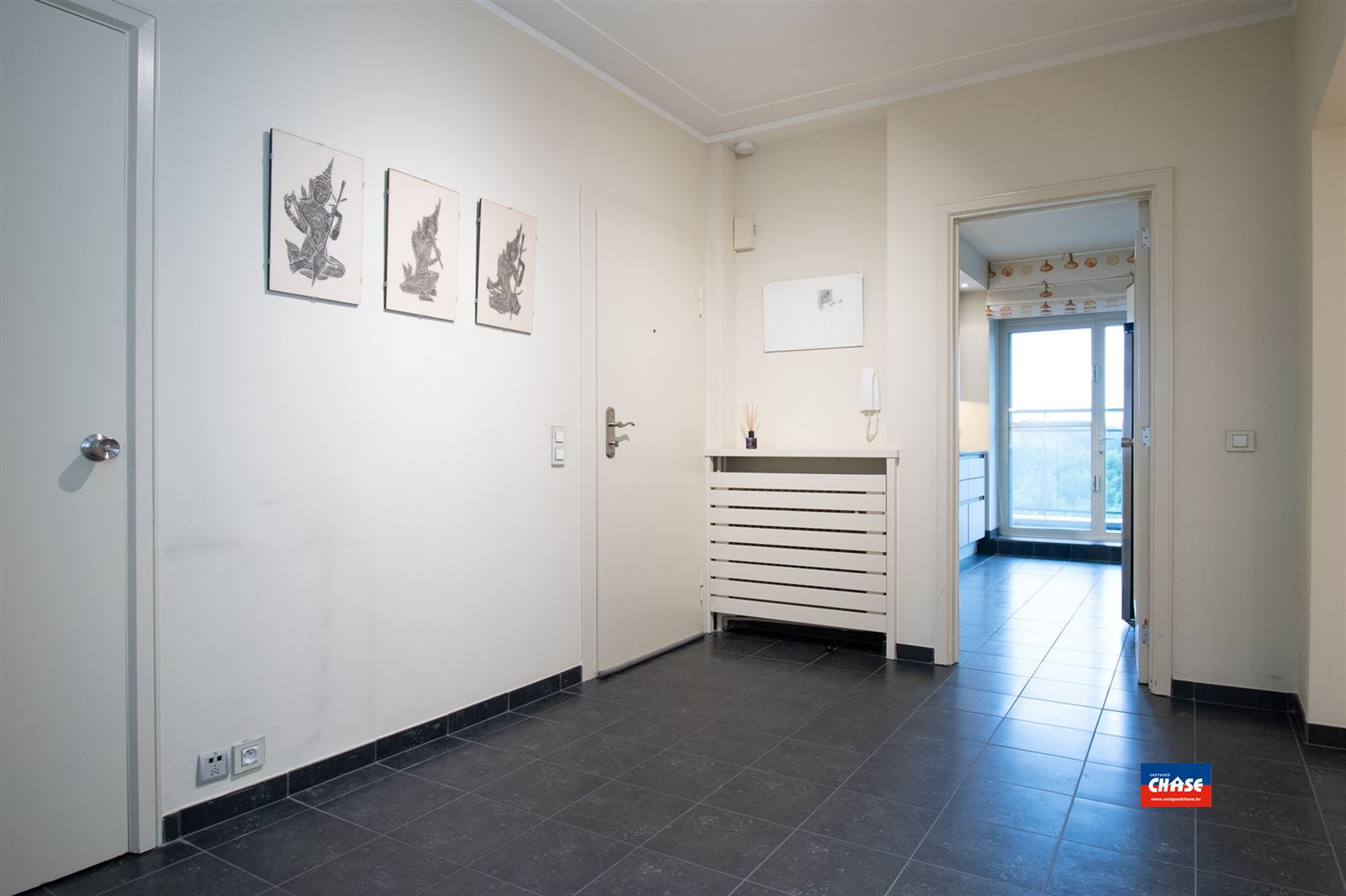 Ruim appartement met 2 slaapkamers &amp; groot terras - foto 4