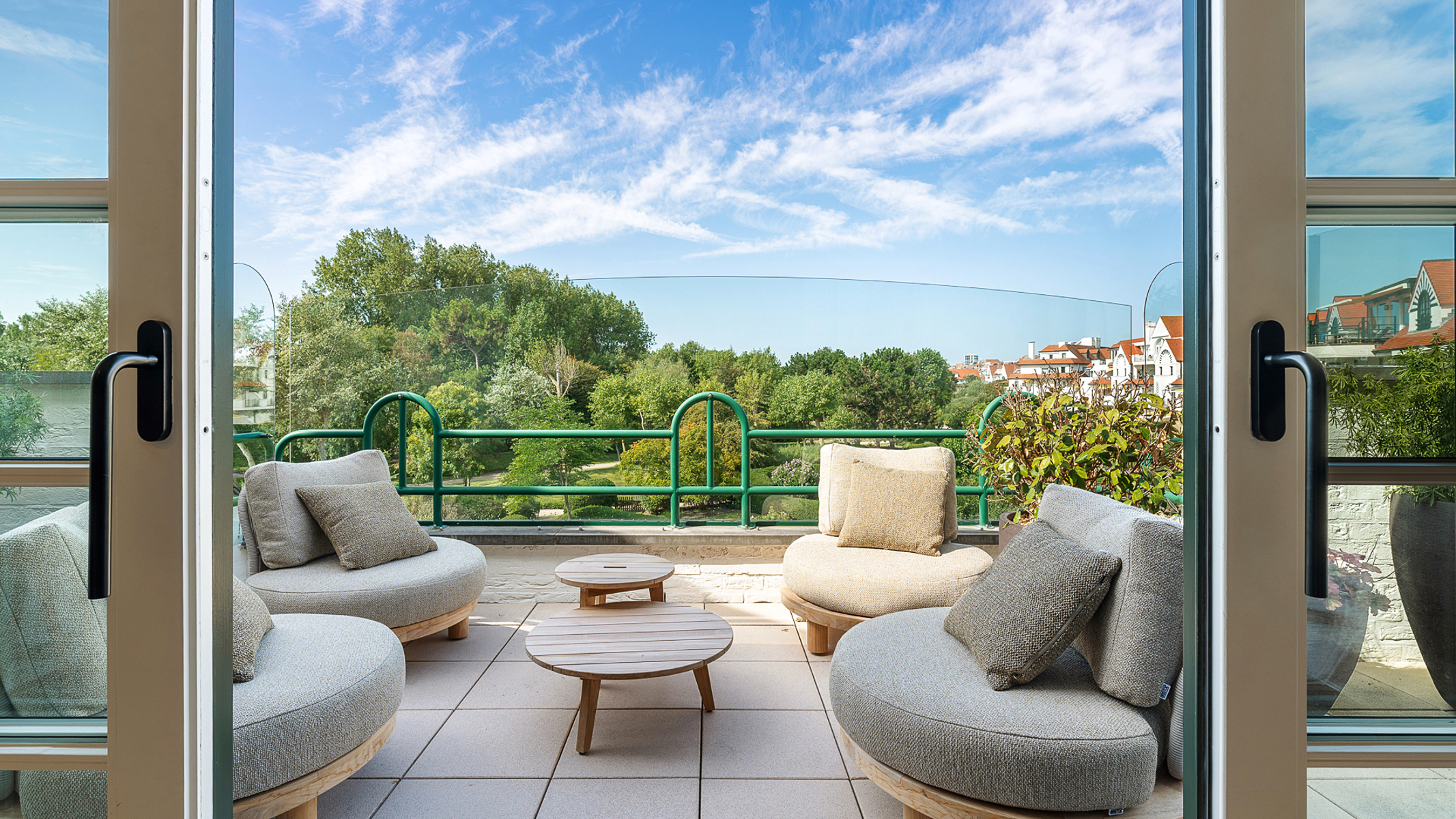 Prachtig hoekappartement met terras - Tennis Gardens - foto 1