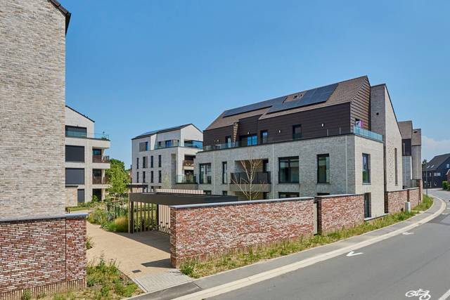 Project for sale in Peer