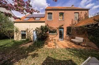 Ben jij op zoek naar een ruime, instapklare en veelzijdige woning met tal van mogelijkheden en een uitstekende ligging nabij Leuven? Dan is...