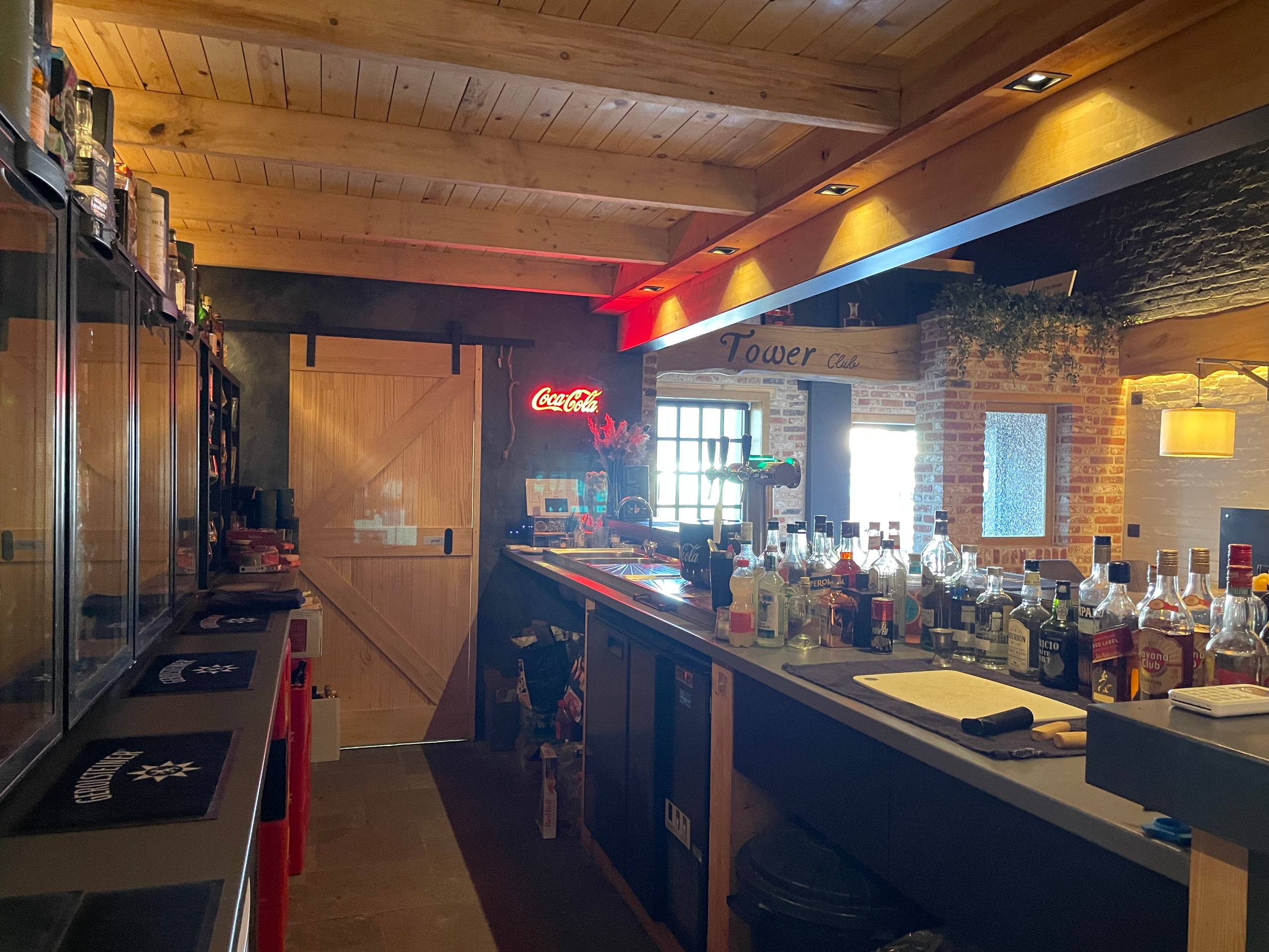 Unieke whisky en wijnbar - foto 5