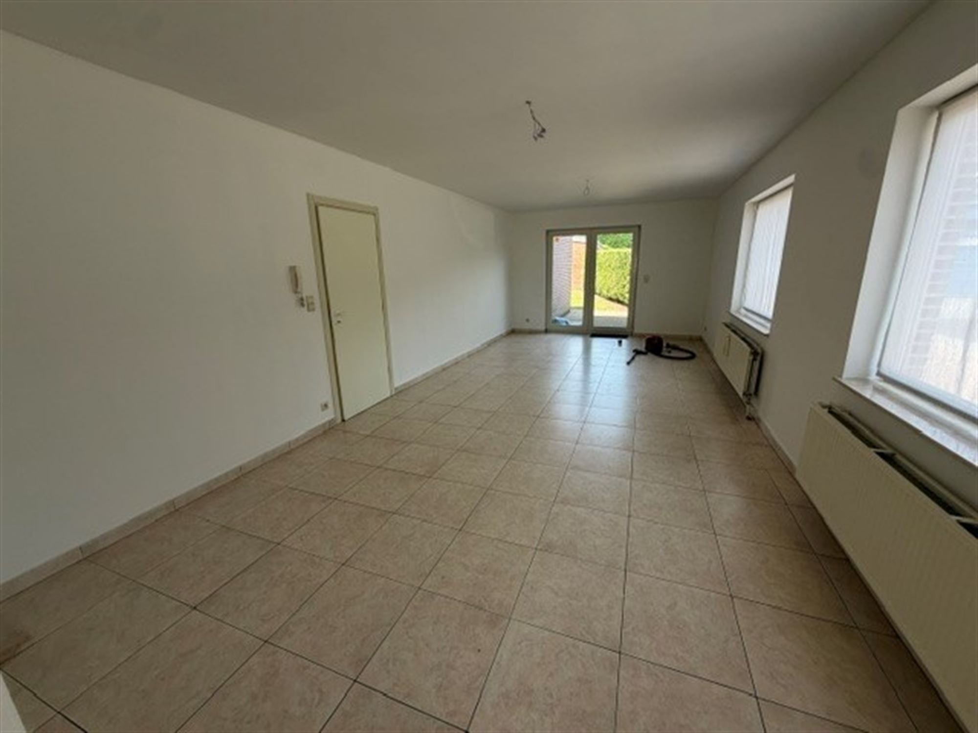 Apartment for rent in Nieuwkerken-Waas with 2 bedrooms - photo 5