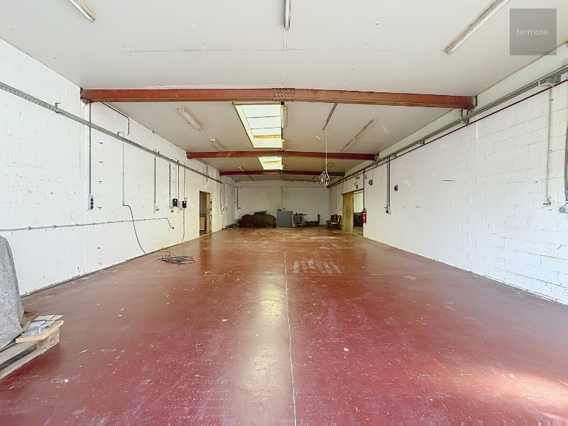 Commercial for rent in Desselgem - photo 4