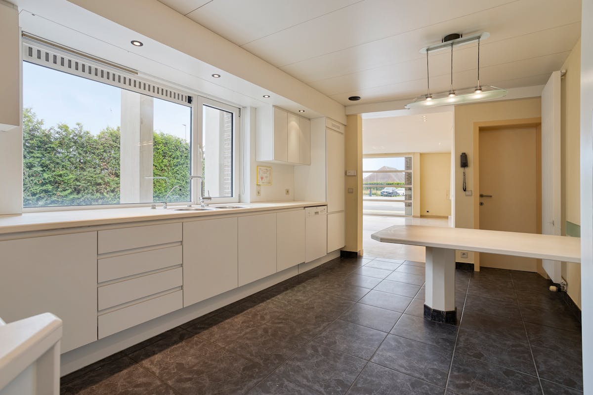 Instapklaar huis met 4 kamers en atelier te koop in Waregem - foto 5