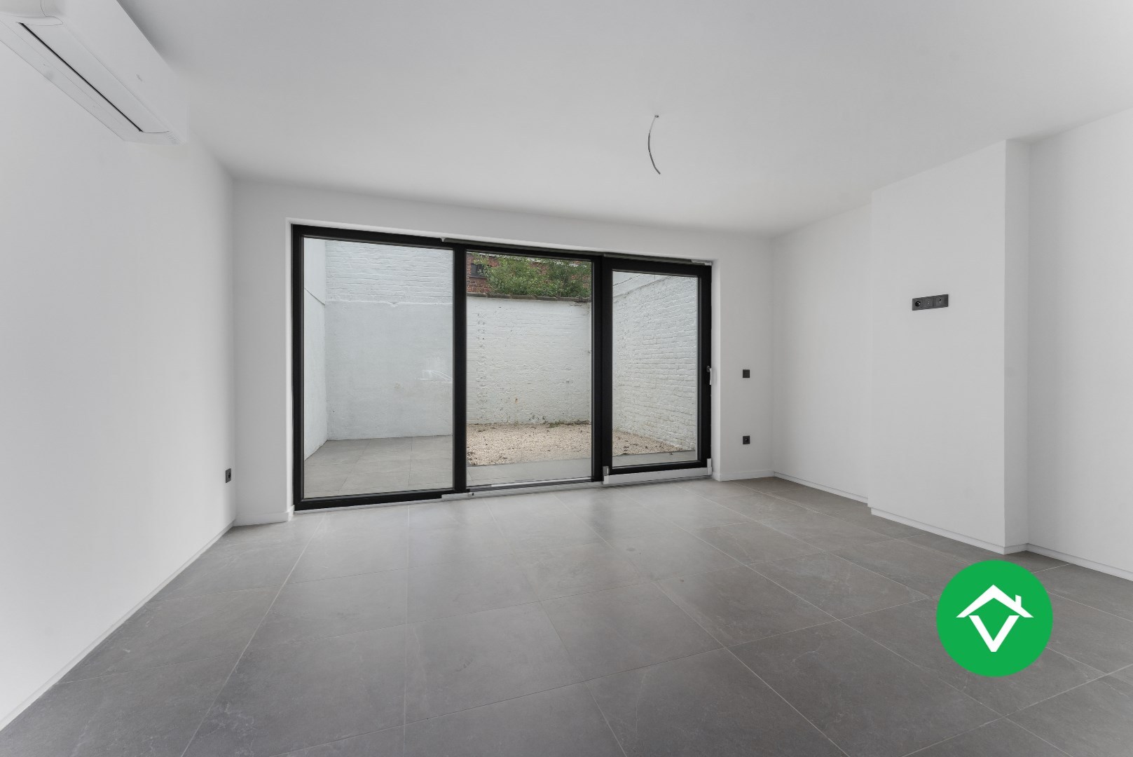 Gerenoveerde woning met 3 slaapkamers en stadstuin in hartje Roeselare - foto 2