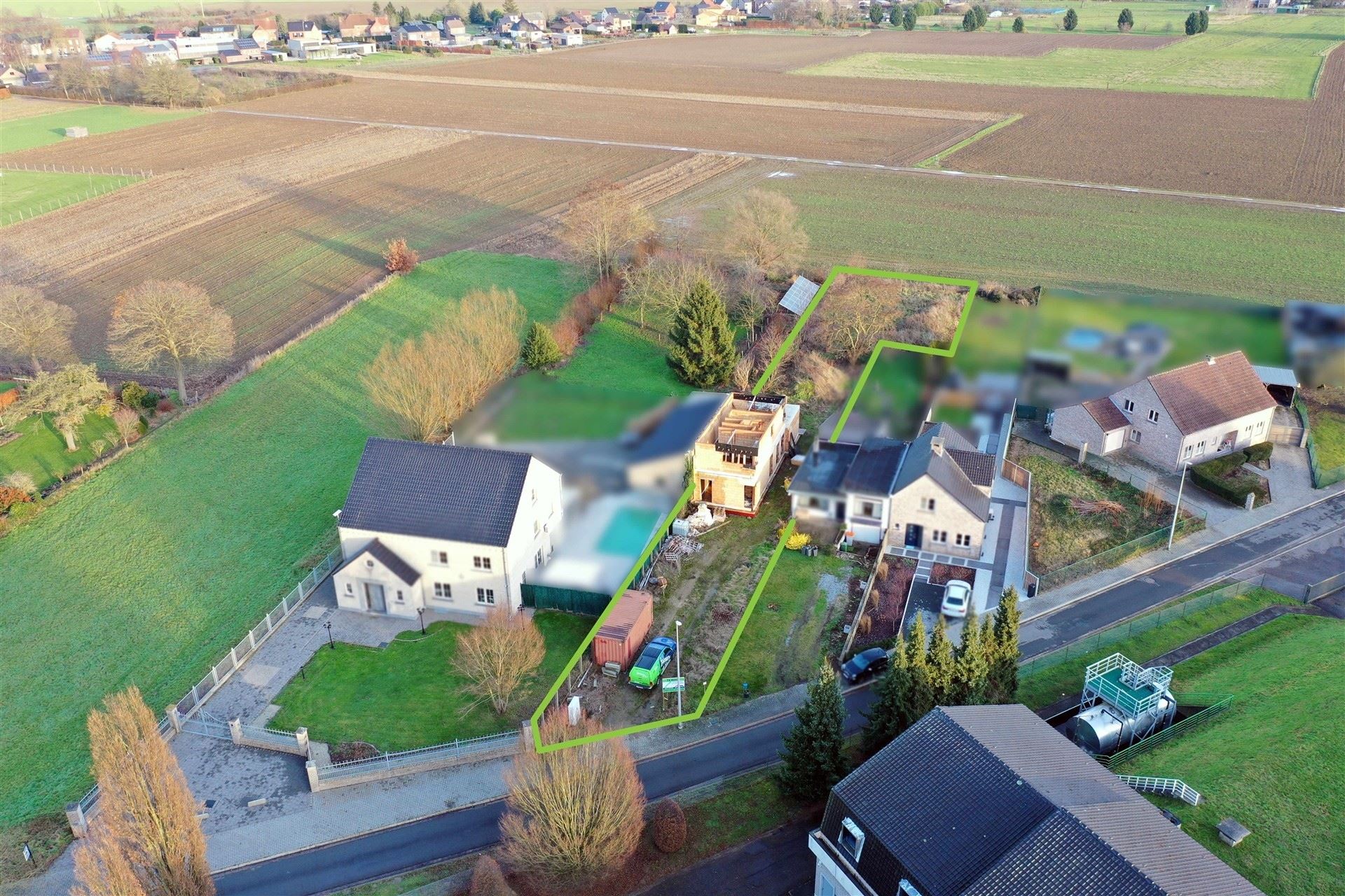 Bouwperceel in opbouw met plannen in een doodlopende straat - foto 2