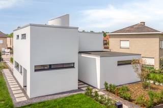 Willebroek: moderne woning met unieke architectuur, 4 slaapkamers en praktijkruimte / kangoeroewoningBen je op zoek naar een woning die écht anders...