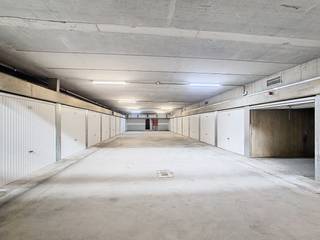 Garage for sale in Knokke-Heist