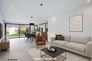 <p><span>Perfect instapklare gezinswoning met 4 slaapkamers en dressing, uiterst gunstig gelegen in een rustige verkaveling te Blaasveld (Willebroek) nabij domein Hazewinkel.</span></p><p><span> </span></p><p><span>Deze nieuwbouwwoning, bouwjaar 2025, is voorzien van alle moderne comfort en werd opgebouwd met hoogwaardige, kwalitatieve materialen. Energiezuinigheid is een absolute troef (E-peil 10), mede dankzij zonnepanelen, warmtepomp met vloerverwarming en bijkomend airco waardoor woonkamer en slaapkamers verwarmd en gekoeld kunnen worden. We betreden de woning via riante inkomhal met trap. De lichtrijke woonkamer met open keuken bieden een aangename thuis om mensen te ontvangen. Een zeer ruime berging/wasplaats en inpandige garage zorgen voor voldoende stockageruimte. Op de verdiepingen zijn er in totaal 4 slaapkamers, waarvan 1 met dressing en een badkamer met ligbad en inloopdouche. De zolderkamer kan indien nodig nog gesplitst worden. Achteraan de woning kan u tot rust komen in de aangelegde tuin. Voldoende parkeergelegenheid is voorzien op een ruime oprit en in de inpandige garage. Een carport is tevens opgenomen in de vergunning.</span></p><p><span> </span></p><p><span>Een unieke kans voor wie een woning zoekt gelegen in een kindvriendelijke verkaveling, op wandel-/ fietsafstand van winkels, scholen, sport- en ontspanningsmogelijkheden, als ook met een vlotte verbinding via belangrijke invalswegen (A12 en E19) en openbaar vervoer - centraal gelegen tussen Brussel en Antwerpen. Domein Hazewinkel en Het Broek bieden de ideale uitvalsbasis voor wandelingen en sportieve activiteiten.</span></p><p><span> </span></p><p><span>Kom de troeven van de woonst ter plaatse ontdekken en maak een afspraak: 015/755 444 of <span>info@immovercammen.be</span></span></p><p><span>De verkoop geschiedt onder BTW op de constructie en verkooprechten op het grondaandeel.</span></p>