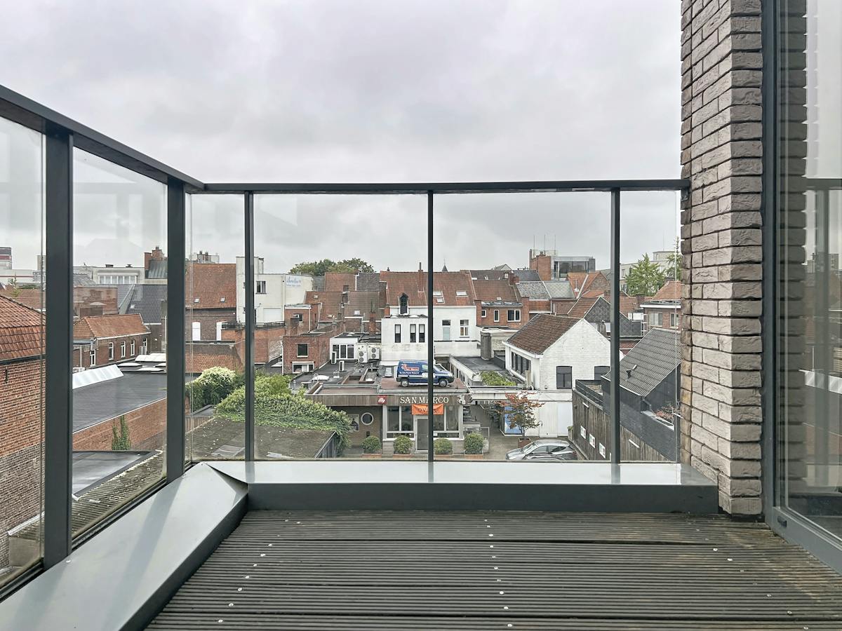 Appartement d'une chambre avec garage dans le centre de Roeselare. - photo 5