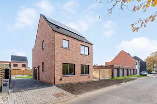 House for rent in Kapellen