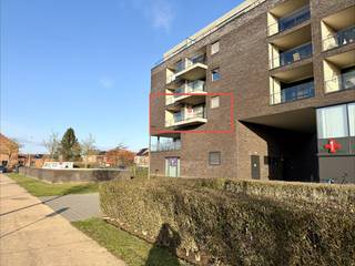 Vous recherchez une maison confortable dans un emplacement central ? Ce bâtiment bien entretenu de la Vredestraat offre l'équilibre idéal entre...