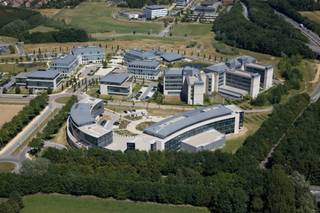 In een tijd waarin multifunctionele bedrijvenparken in opmars zijn, is het Parc de l'Alliance, dat zich uitstrekt over 60 hectare, het...