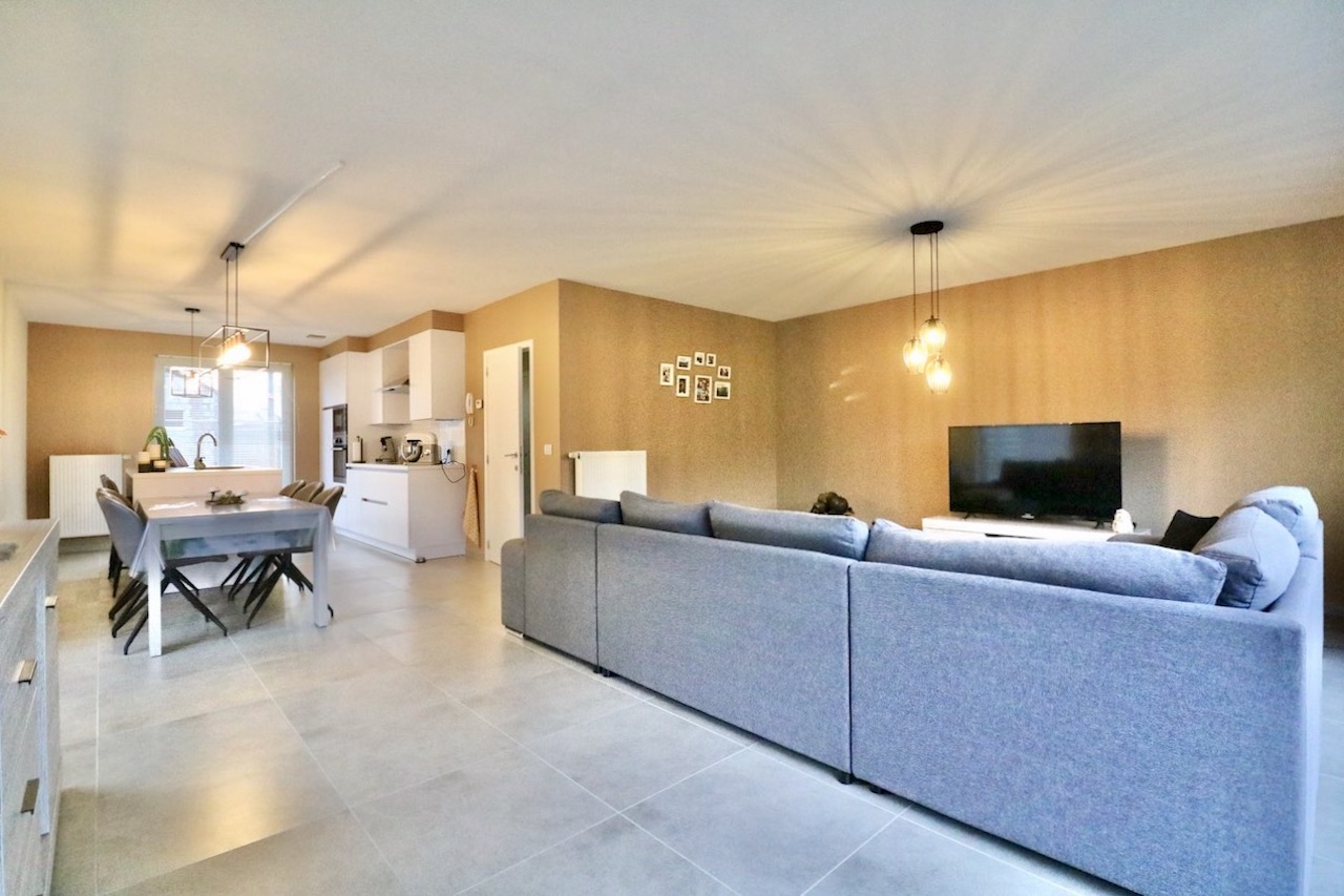 House for rent in Ursel with 3 bedrooms - photo 2