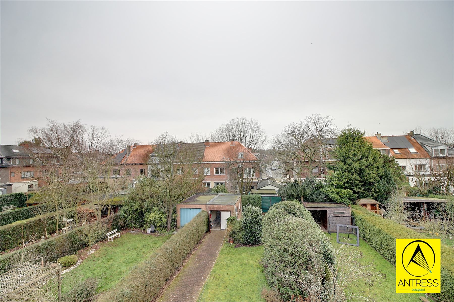 Ideaal te wijk Molenveld/ Elsdonk gelegen half open bebouwing met garage! - foto 5