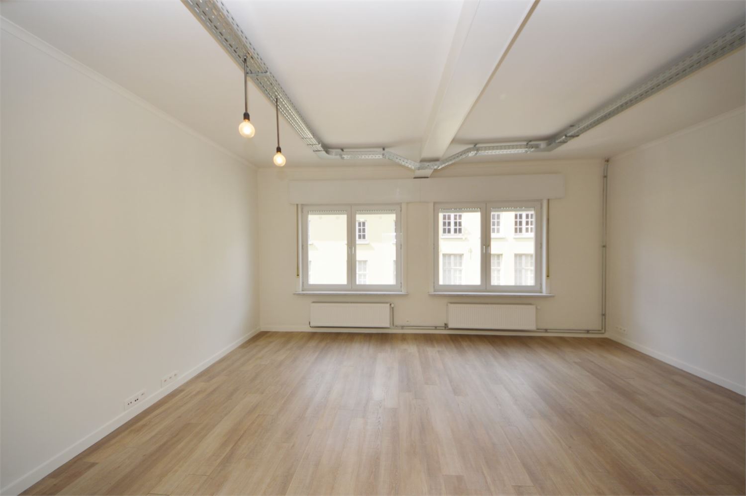 PERFECT GELEGEN KARAKTERVOL DUPLEX APP. MET RUIM TERRAS - foto 5