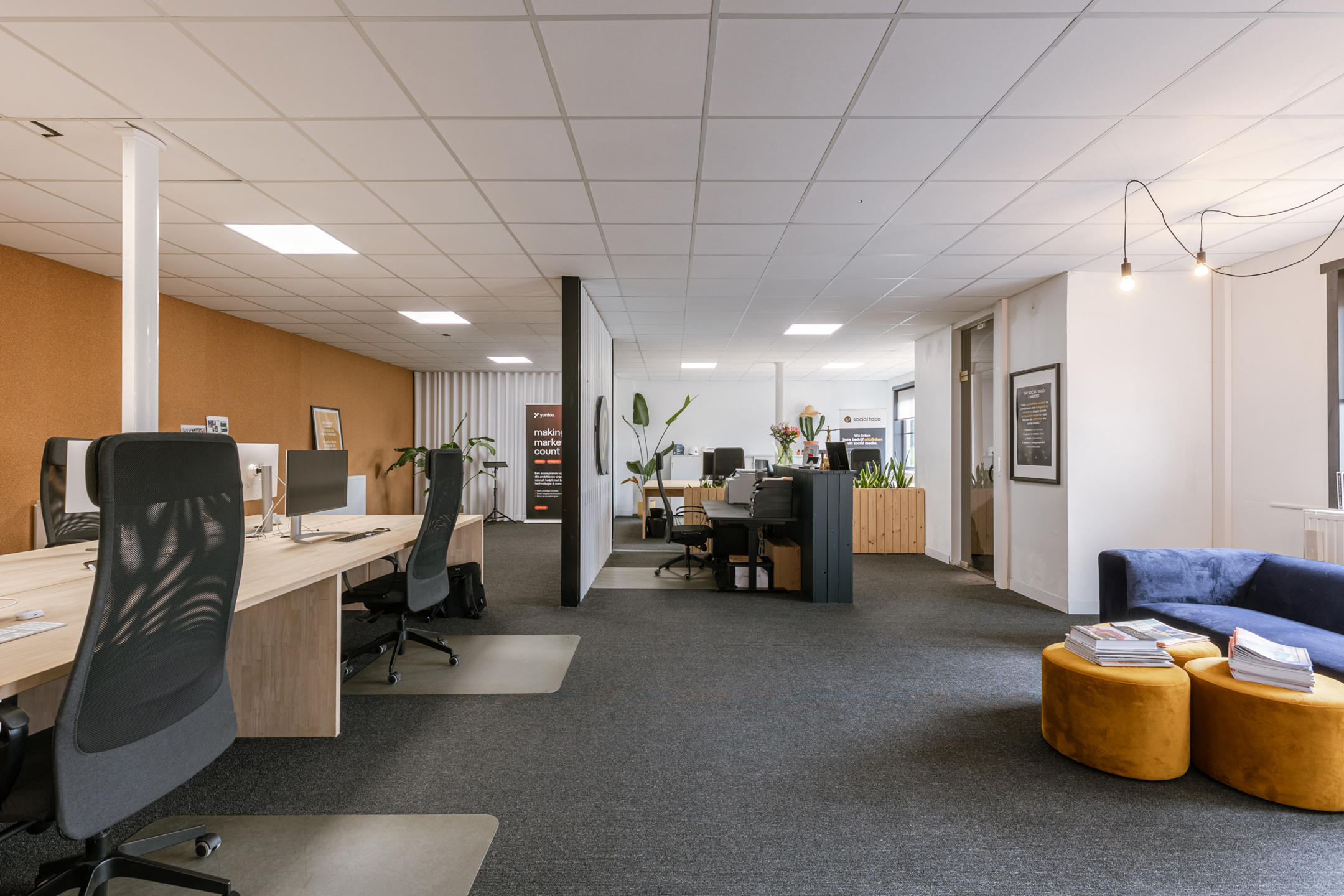 Multi-functioneel kantoor te koop met veel parking! - foto 2