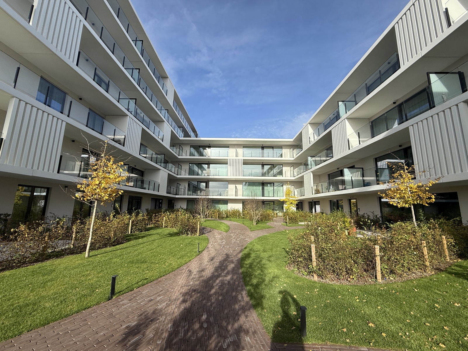 Apartment for rent in Uccle with 2 bedrooms - photo 2