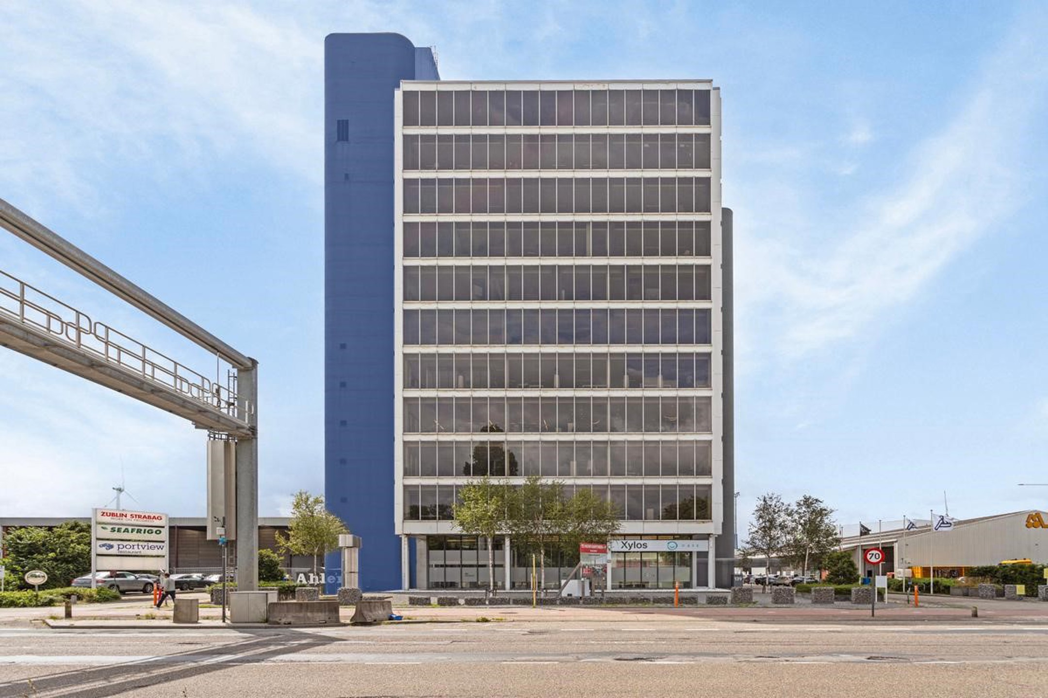 Commercial à louer à Anvers - photo 1