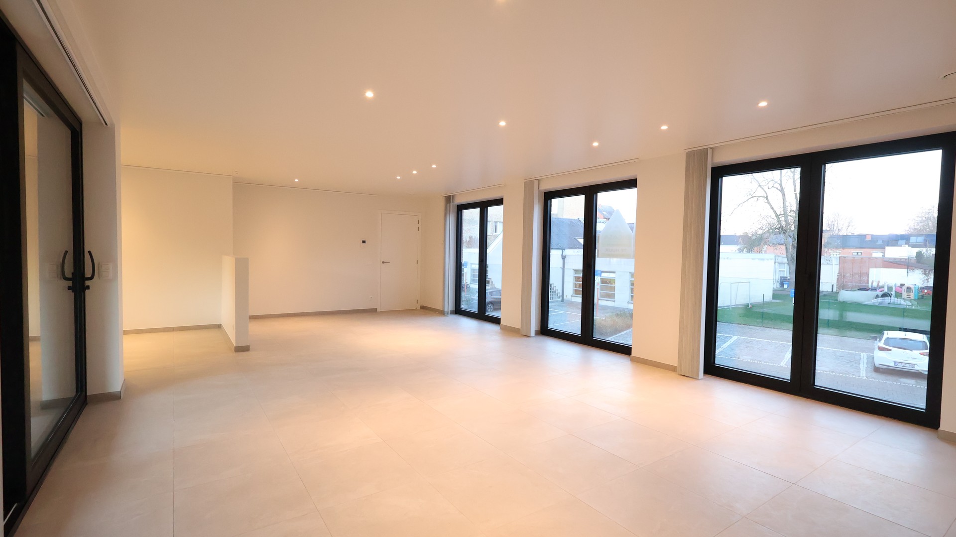 Instapklaar nieuwbouwappartement met twee slaapkamers nabij het centrum van Roeselare - foto 5